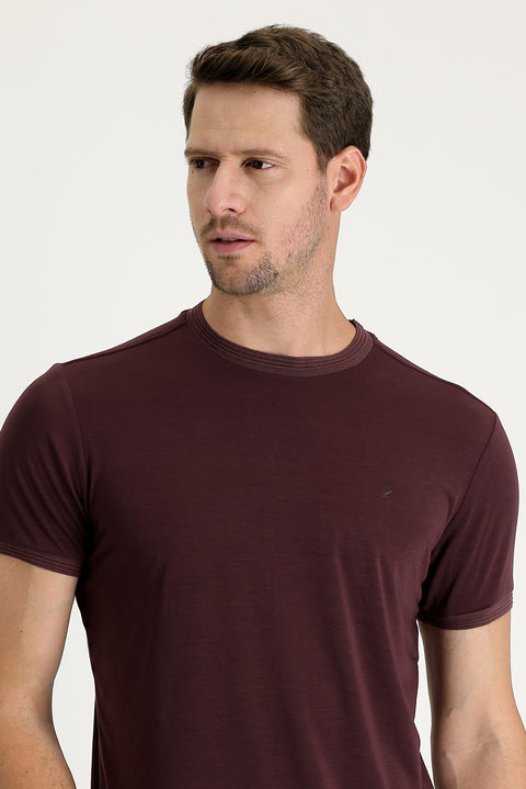 Koyu Bordo Bisiklet Yaka Slim Fit Dar Kesim Nakışlı Tişört