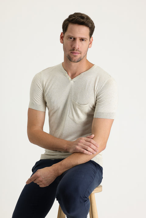 Ekru Bisiklet Yaka Slim Fit Dar Kesim Düğmeli Keten Karışımlı Tişört