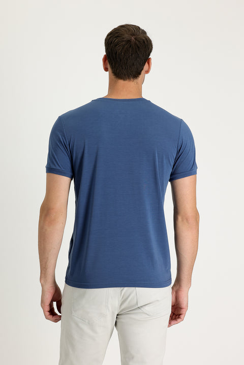 Koyu İndigo V Yaka Slim Fit Dar Kesim Nakışlı Tişört