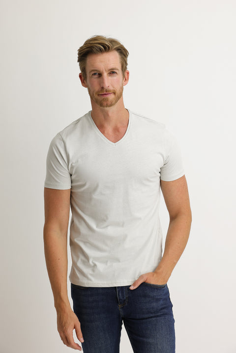 Taş V Yaka Slim Fit Dar Kesim Pamuk Tişört