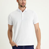 Beyaz Polo Yaka Regular Fit Nakışlı Tişört