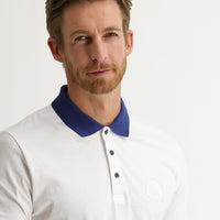 Beyaz Polo Yaka Slim Fit Dar Kesim Tişört