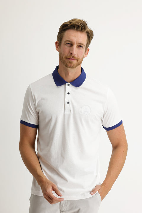 Beyaz Polo Yaka Slim Fit Dar Kesim Tişört