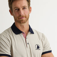 Ekru Polo Yaka Slim Fit Dar Kesim Desenli Tişört