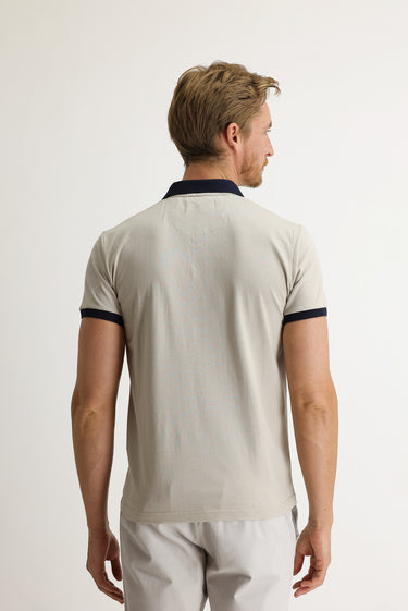 Ekru Polo Yaka Slim Fit Dar Kesim Desenli Tişört