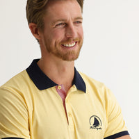 Koyu Sarı Polo Yaka Slim Fit Dar Kesim Desenli Tişört