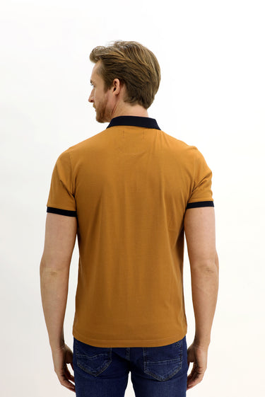 Hardal Polo Yaka Slim Fit Dar Kesim Desenli Pamuk Tişört