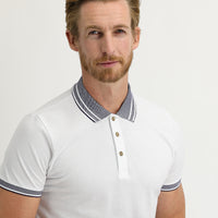 Beyaz Polo Yaka Slim Fit Dar Kesim Pamuk Tişört