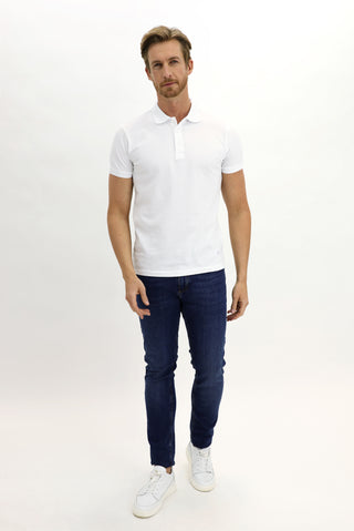  Beyaz Polo Yaka Slim Fit Dar Kesim Nakışlı Pamuk Tişört