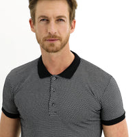 Siyah Polo Yaka Slim Fit Dar Kesim Desenli Tişört