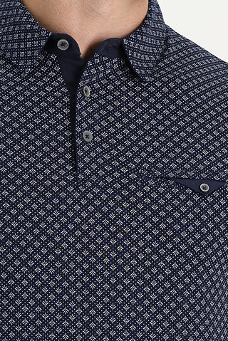  Orta Lacivert Polo Yaka Super Slim Fit Ekstra Dar Kesim Baskılı Pamuk Tişört