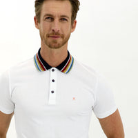 Beyaz Polo Yaka Slim Fit Dar Kesim Desenli Tişört