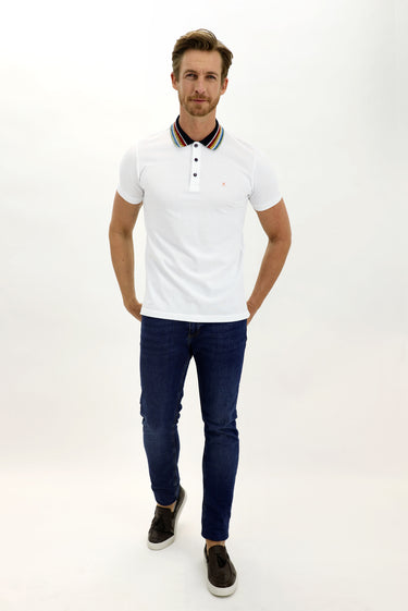 Beyaz Polo Yaka Slim Fit Dar Kesim Desenli Tişört