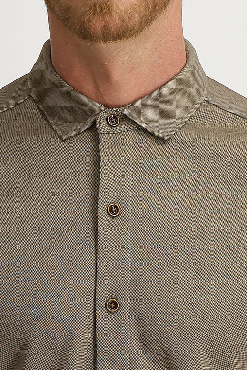 Orta Kahve Yarım İtalyan Yaka Slim Fit Dar Kesim Gömlek Tişört