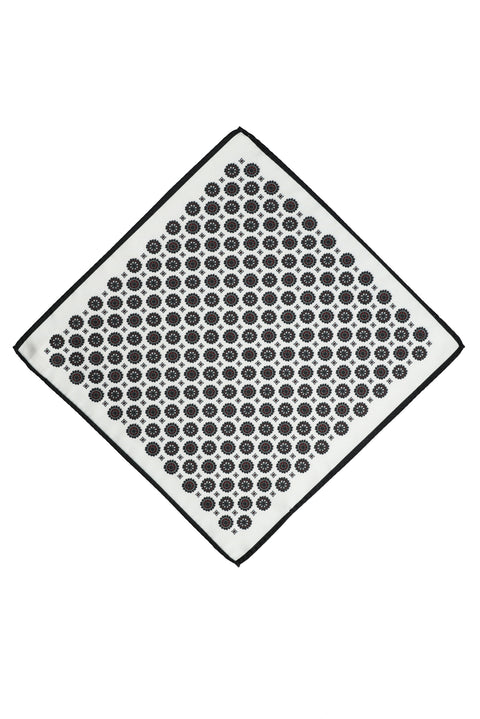 Beyaz Desenli Mendil