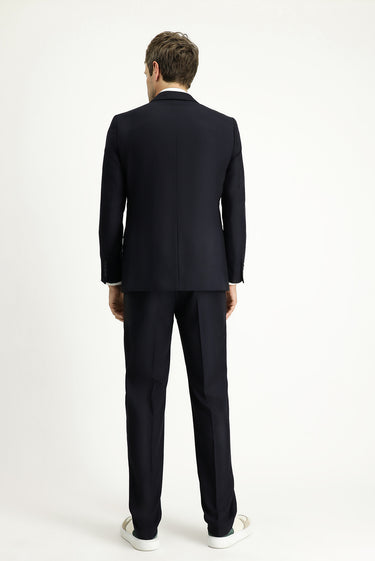 Koyu Lacivert Klasik Takım Elbise