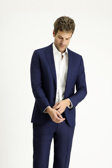 Orta Lacivert Klasik Takım Elbise