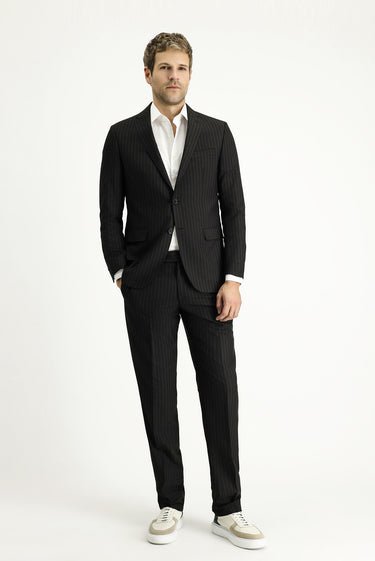 Siyah Regular Fit Yünlü Klasik Takım Elbise