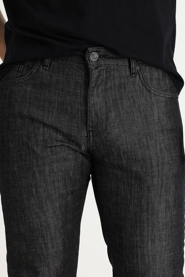 Siyah Slim Fit Dar Kesim Likralı Denim Pantolon