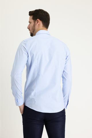  Uçuk Mavi Uzun Kol Slim Fit Dar Kesim Oxford Pamuk Düğmeli Yaka Gömlek