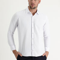 Beyaz Uzun Kol Slim Fit Dar Kesim Klasik Desenli Pamuklu Kolay Ütülenebilir Gömlek
