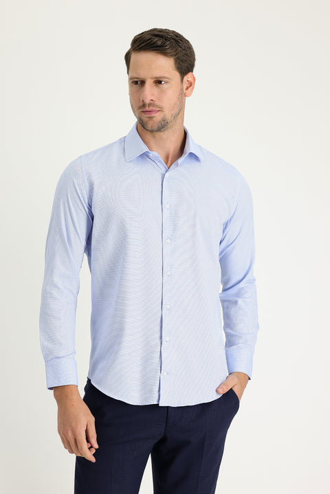 Uçuk Mavi Uzun Kol Slim Fit Dar Kesim Klasik Desenli Pamuklu Kolay Ütülenebilir Gömlek