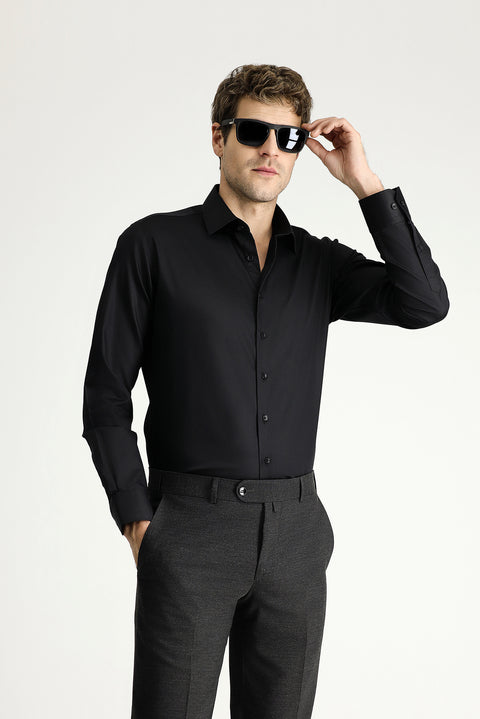 Siyah Uzun Kol Slim Fit Dar Kesim Non Iron Klasik Pamuklu Gömlek