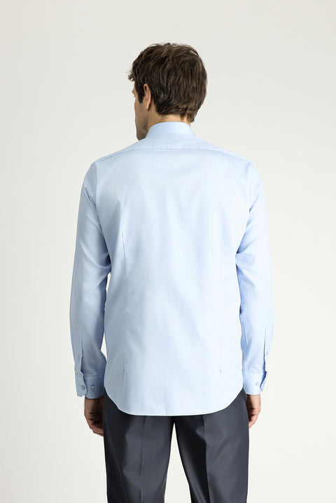 Uçuk Mavi Uzun Kol Slim Fit Dar Kesim Non Iron Klasik Pamuklu Gömlek