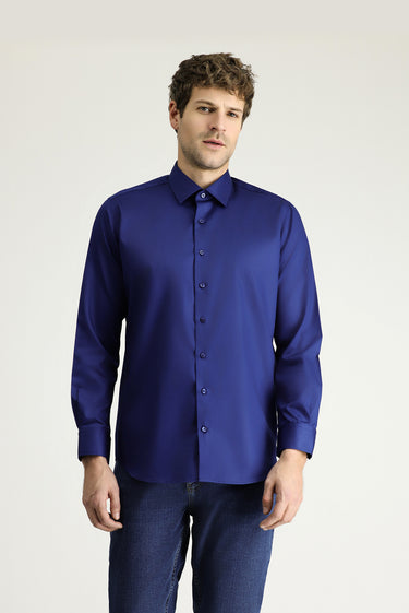 Koyu Lacivert Uzun Kol Slim Fit Dar Kesim Klasik Non Iron Saten Pamuklu Gömlek