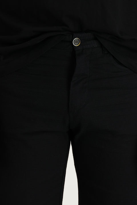 Black 6-Drop Regular Fit Bermuda Shorts