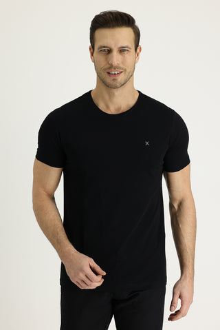  Siyah Bisiklet Yaka Slim Fit Dar Kesim Nakışlı Tişört