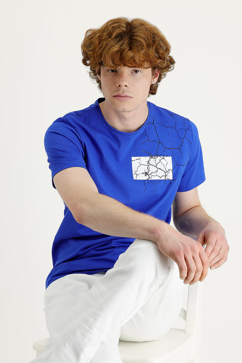 Saks Mavi Bisiklet Yaka Slim Fit Dar Kesim Baskılı Tişört