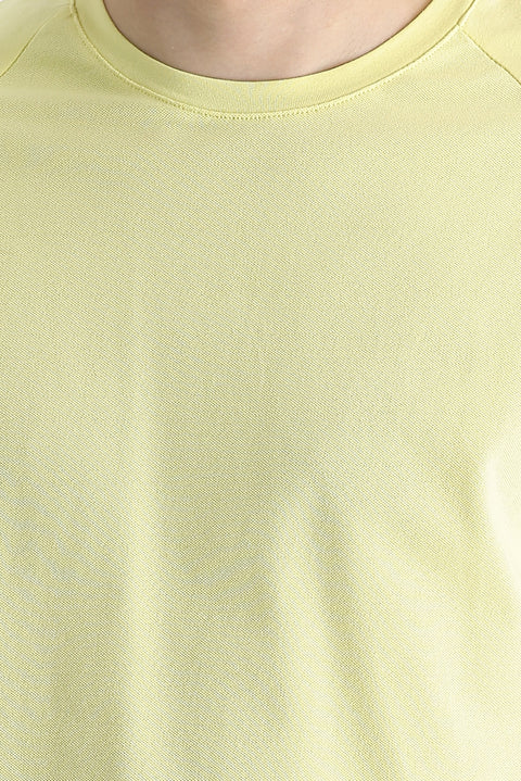Açık Sarı Bisiklet Yaka Slim Fit Dar Kesim Tişört