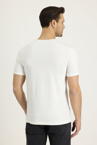 Ekru V Yaka Slim Fit Dar Kesim Nakışlı Pamuklu Tişört