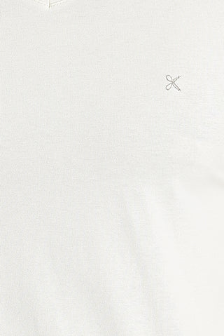  Ekru V Yaka Slim Fit Dar Kesim Nakışlı Pamuklu Tişört
