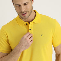 Koyu Sarı Polo Yaka Slim Fit Dar Kesim Nakışlı Pamuk Tişört