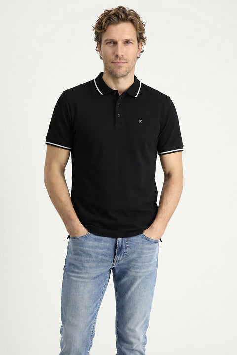 Siyah Polo Yaka Slim Fit Yumuşak Dokulu Nakışlı Pamuklu Likralı Esnek Tişört