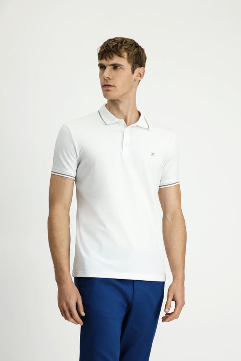 Beyaz Polo Yaka Slim Fit Yumuşak Dokulu Pamuklu Likralı Esnek Tişört