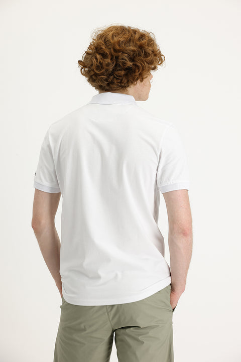 Beyaz Polo Yaka Slim Fit Dar Kesim Baskılı Tişört