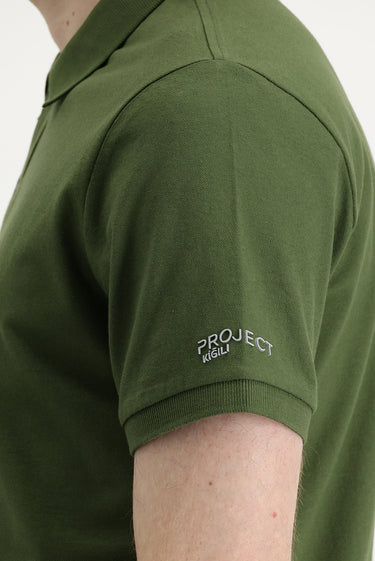 Orta Haki Polo Yaka Slim Fit Dar Kesim Baskılı Tişört