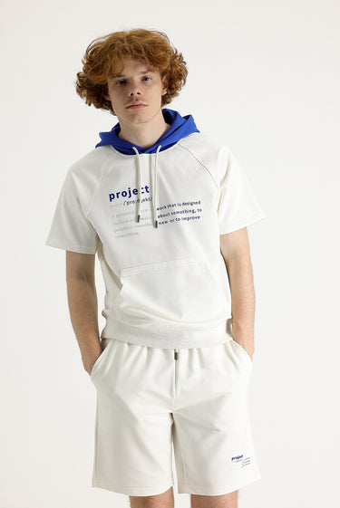 Ekru Kapüşonlu Yarım Kol Baskılı Pamuklu Sweatshirt