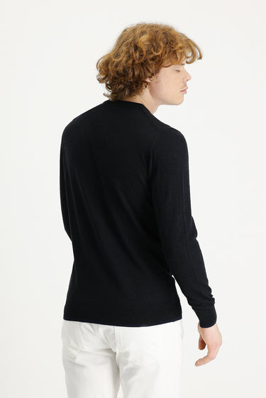 Siyah Bisiklet Yaka Slim Fit Dar Kesim Keten Triko Kazak