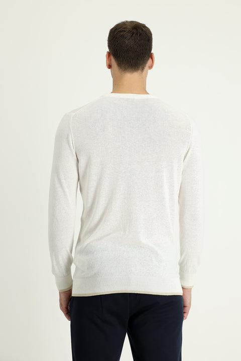 Beyaz Bisiklet Yaka Slim Fit Dar Kesim Keten Triko Kazak