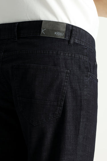 Siyah Slim Fit Dar Kesim Denim Look Likralı Pantolon