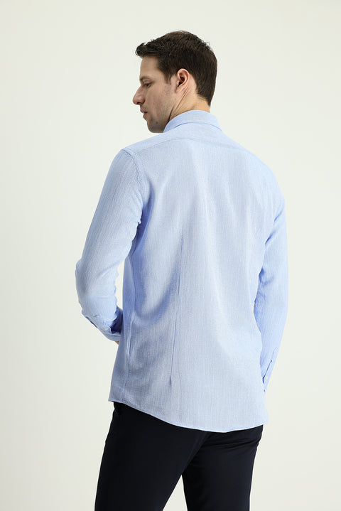Açık Mavi Uzun Kol Slim Fit Dar Kesim Keten Görünümlü Pamuk Spor Düğmeli Yaka Gömlek