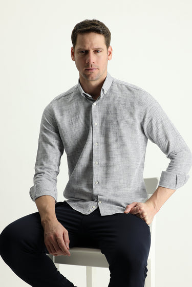 Orta Gri Uzun Kol Slim Fit Dar Kesim Keten Görünümlü Pamuk Spor Düğmeli Yaka Gömlek