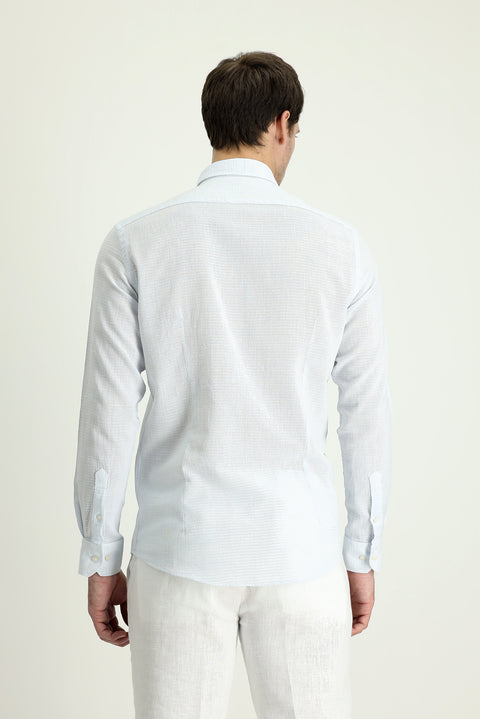 Uçuk Mavi Uzun Kol Slim Fit Dar Kesim Keten Görünümlü Pamuk Spor Düğmeli Yaka Gömlek