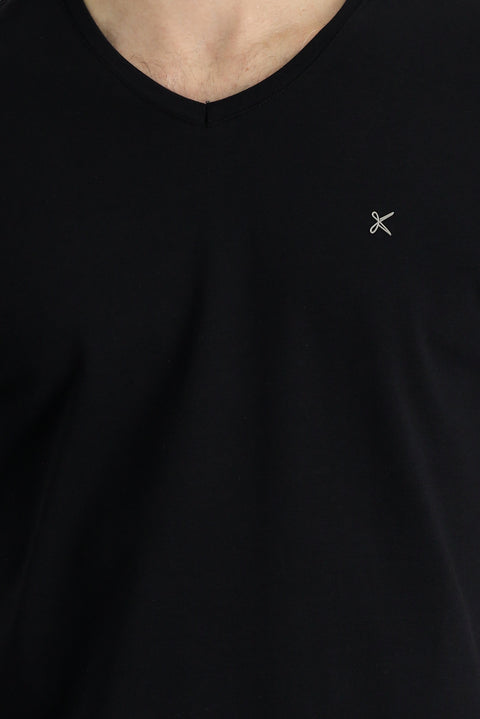 Siyah V Yaka Slim Fit Dar Kesim Tişört