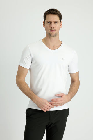  Beyaz V Yaka Slim Fit Dar Kesim Pamuklu Tişört