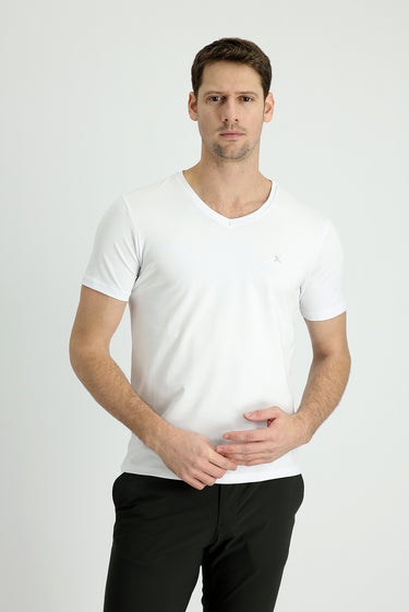  Beyaz V Yaka Slim Fit Dar Kesim Tişört